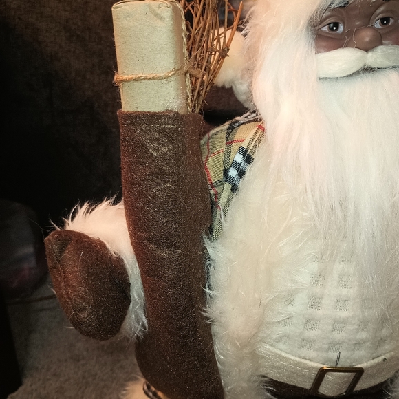 Santa - Picture 3 of 7